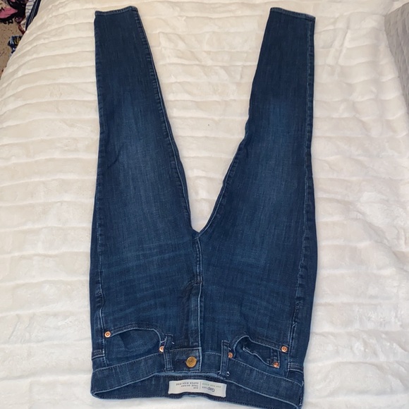 $30 for 4 Pairs of Full Length, Skinny Jeans - All: LIKE NEW - Picture 6 of 14
